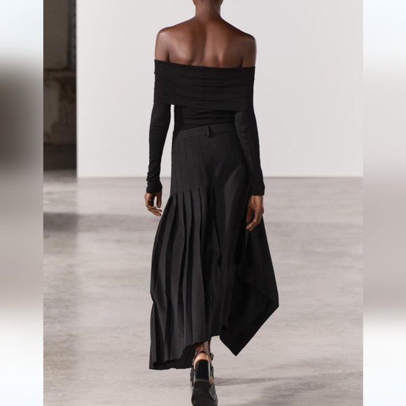 ZARA Pleated Skirt Midi size S and L - Picture 6 of 11